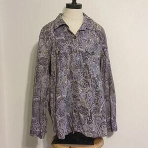 Maurices‎ purple paisley button down shirt size 3